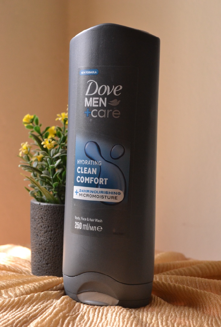 Dove Men+Care Hydrating Clean Comfort Body, Face & Hair Wash (250 ml)